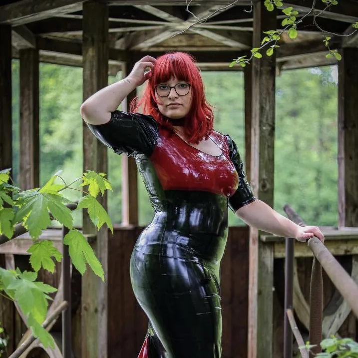 Profilbild von black_dress_linda
